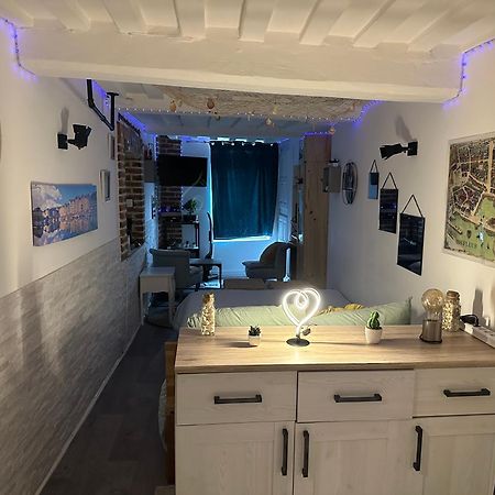 Le Ti Wi Studio En Plein Coeur Du Vieux Bassin Онфльор Екстериор снимка